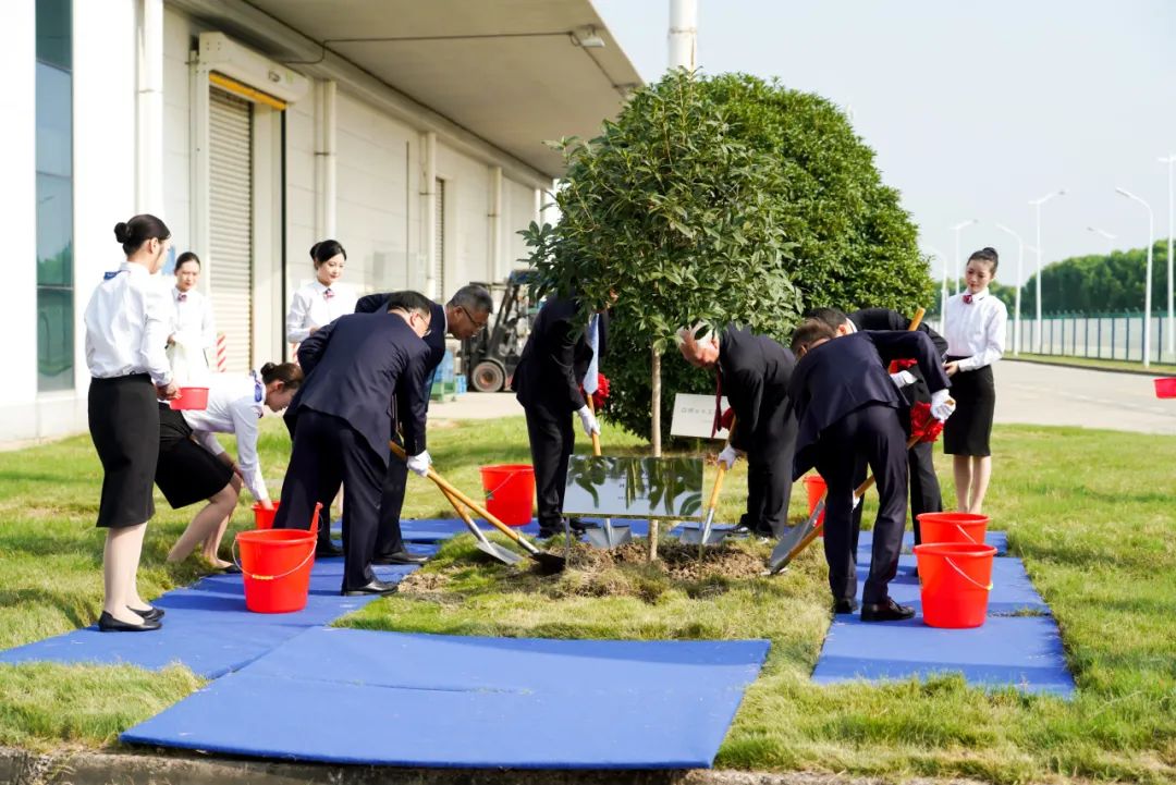 PA视讯官方网站精密與川崎重工合資子公司——艾崎精密機械（蘇州）有限公司開業典禮隆重舉行